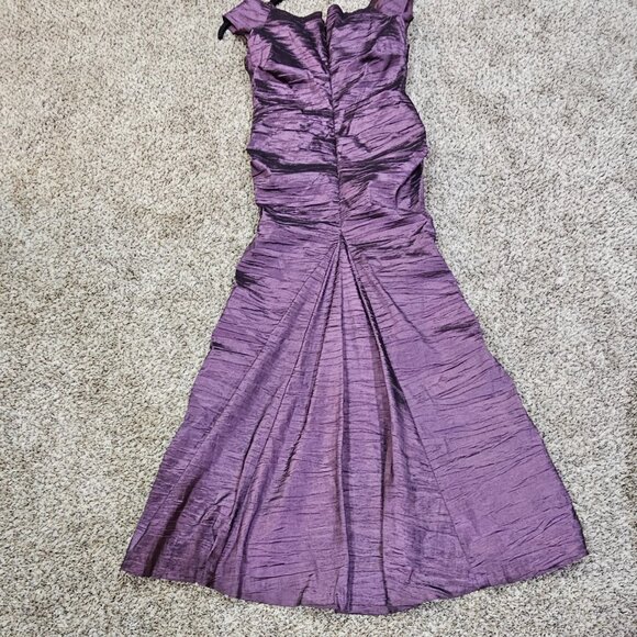 Alex Evenings Formal Floor Length Ruched Dress - 14 - Picture 8 of 13
